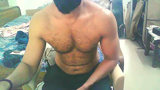 Snapshot of Vbestshow chatting on 11-05-25, 11:27 Vbestshow online show from 11-05-25, 11:27