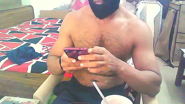 Snapshot of Vbestshow chatting on 11-19-25, 11:43 Vbestshow online show from 11-19-25, 11:43