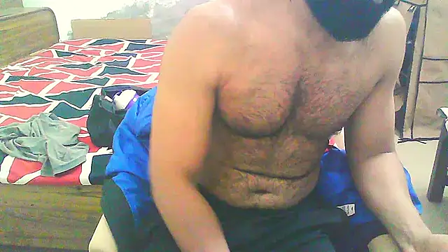 Snapshot of Vbestshow chatting on 11-24-25, 11:43 Vbestshow online show from 11-24-25, 11:43