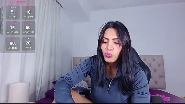 Snapshot of ms_freyax chatting on 09-13-25, 04:01 ms freyax online show from 09-13-25, 04:01