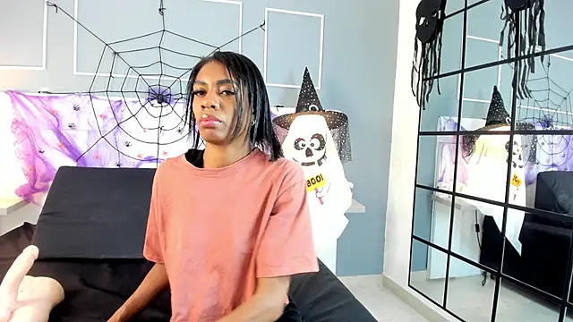 Snapshot of Blackrosse__ chatting on 10-30-25, 12:50 Blackrosse online show from 10-30-25, 12:50