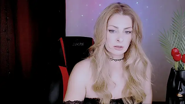 Snapshot of Eleonores chatting on 09-14-25, 05:06 Eleonores online show from 09-14-25, 05:06