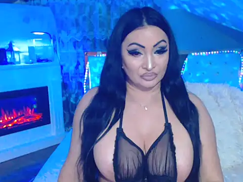 AmyraSunris online show from 02-16-25, 01:03