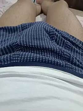 Snapshot of Babyucum4me chatting on 06-27-26, 03:50 Babyucum4me online show from 06-27-26, 03:50