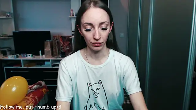 Natalimeowks online show from 12-31-24, 10:04