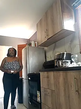 SWEETDOLLY29XX online show from 03-21-25, 07:55