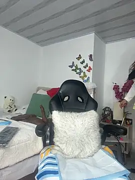 alexa fiore01 online show from 09-23-25, 01:14