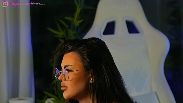 Snapshot of perfectt33n chatting on 12-24-24, 09:28 perfectt33n online show from 12-24-24, 09:28