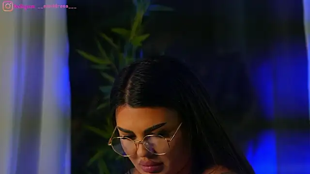 Snapshot of perfectt33n chatting on 01-25-25, 12:37 perfectt33n online show from 01-25-25, 12:37