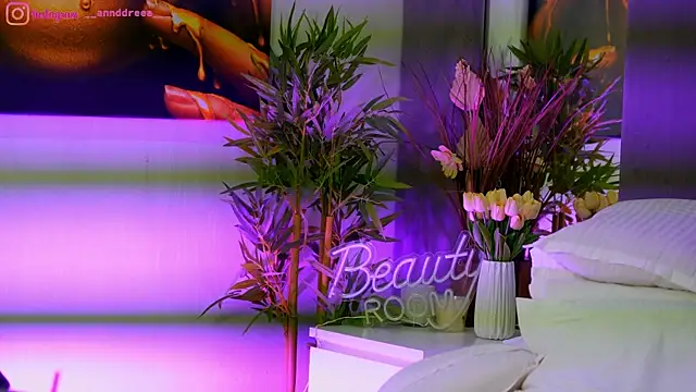 Snapshot of perfectt33n chatting on 10-30-25, 04:08 perfectt33n online show from 10-30-25, 04:08