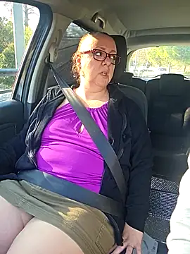 Snapshot of cplcokins34 chatting on 12-14-25, 12:32 cplcokins34 online show from 12-14-25, 12:32