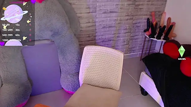 TinnaCobb online show from 05-18-26, 11:49