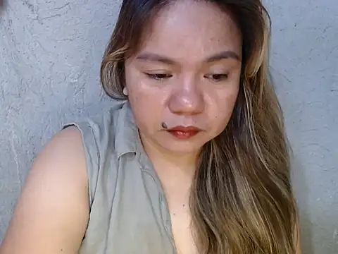 Snapshot of ambersmile chatting on 02-25-26, 11:47 ambersmile online show from 02-25-26, 11:47