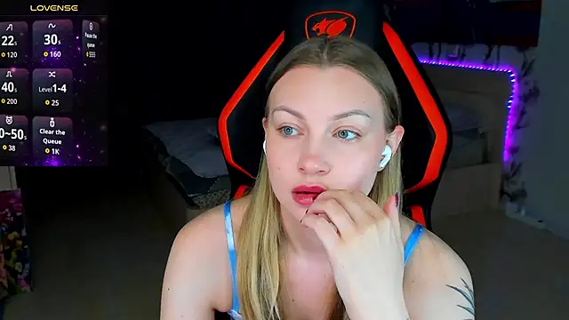 BiMolly online show from 03-27-26, 03:34