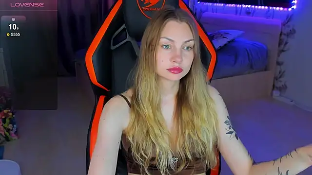 BiMolly online show from 07-01-26, 02:24