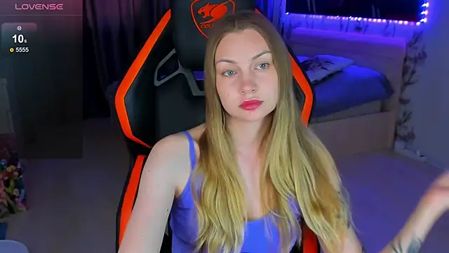 BiMolly online show from 07-03-26, 03:51