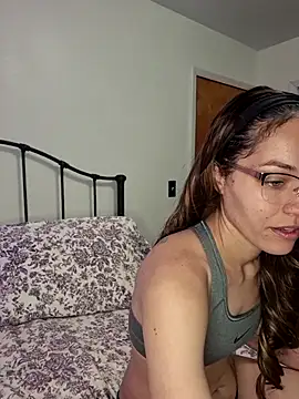 cassandracane online show from 02-19-26, 02:57