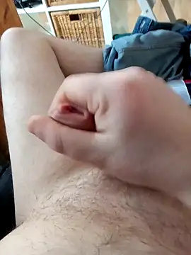 Snapshot of PetePro1989 chatting on 03-10-25, 04:14 PetePro1989 online show from 03-10-25, 04:14