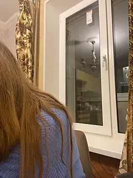 Snapshot of -MimmiLissa- chatting on 01-11-25, 12:12 -MimmiLissa- online show from 01-11-25, 12:12