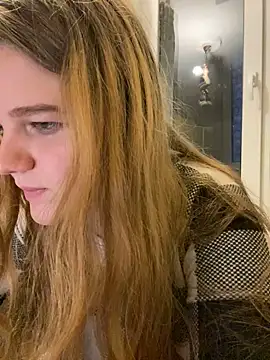 Snapshot of -MimmiLissa- chatting on 09-25-25, 03:49 -MimmiLissa- online show from 09-25-25, 03:49