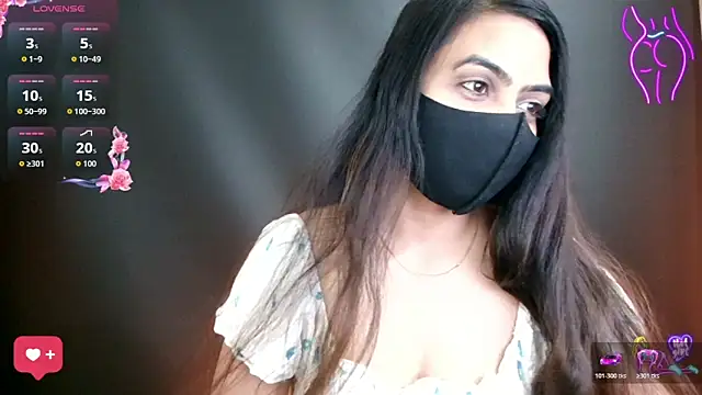 Snapshot of DesiZoya chatting on 04-23-26, 04:53 DesiZoya online show from 04-23-26, 04:53