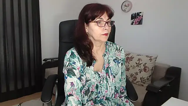 Snapshot of helua54 chatting on 03-18-25, 08:03 helua54 online show from 03-18-25, 08:03