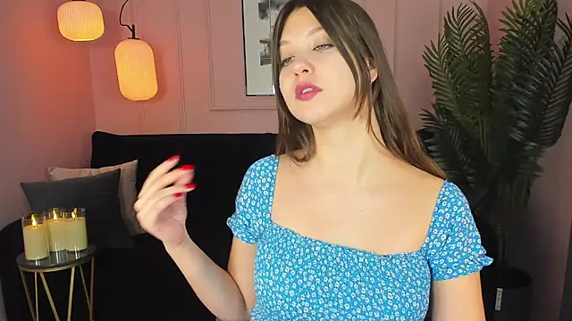 Snapshot of ElizaMild chatting on 12-06-24, 08:37 ElizaMild online show from 12-06-24, 08:37