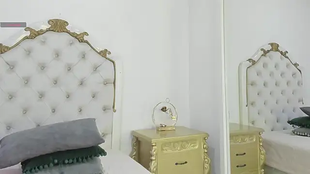 Princsgirl  online show from 09-18-25, 07:38