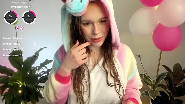 Snapshot of Pokemeboy chatting on 03-11-25, 06:19 Pokemeboy online show from 03-11-25, 06:19