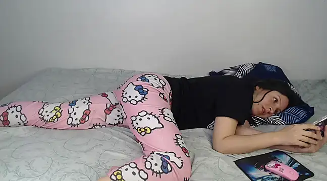 Snapshot of Chanelsexyy chatting on 12-12-24, 02:26 Chanelsexyy online show from 12-12-24, 02:26