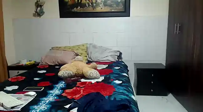 RobertaHott online show from 02-22-25, 10:31