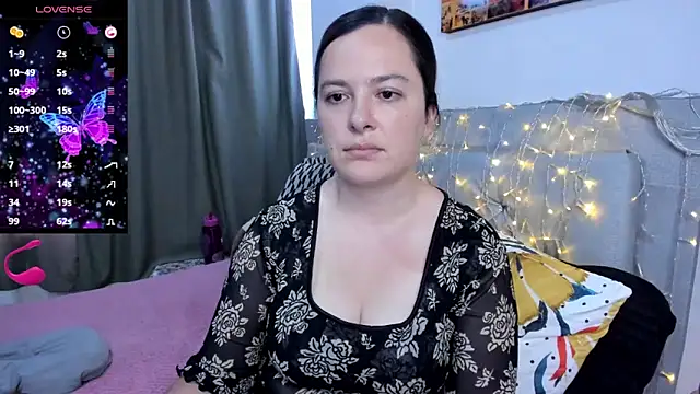 angelaagomez online show from 04-01-26, 07:00