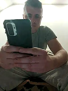 MrNoBoDy000 online show from 04-06-26, 06:09