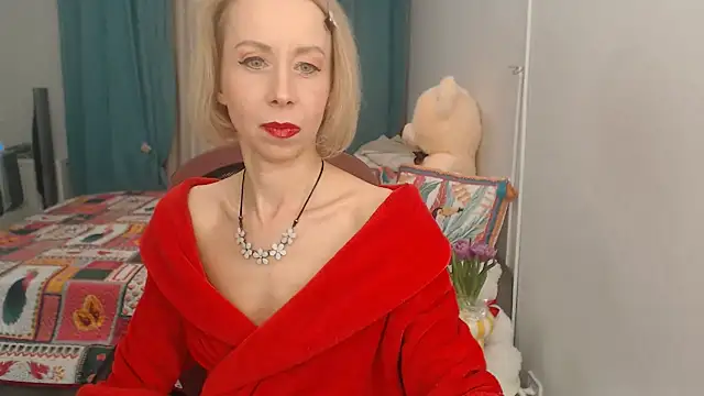 LuxuryNika online show from 02-15-25, 03:50