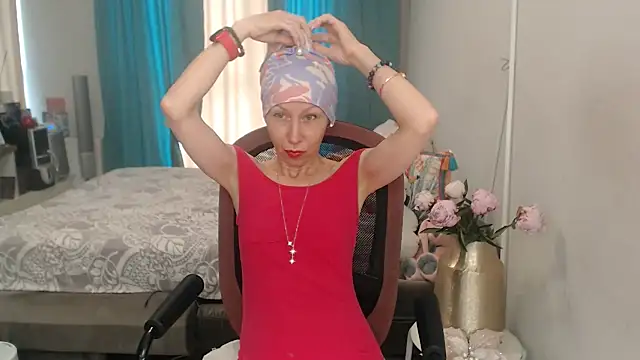 LuxuryNika online show from 07-13-26, 11:35