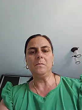 Snapshot of IsabelleCraft chatting on 07-20-26, 12:07 IsabelleCraft online show from 07-20-26, 12:07