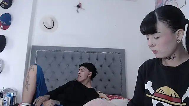 Snapshot of dulce_maria_x chatting on 09-28-25, 11:37 dulce maria x online show from 09-28-25, 11:37