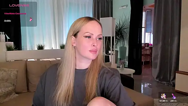 Snapshot of Libby_Nora chatting on 12-10-24, 12:38 Libby Nora online show from 12-10-24, 12:38