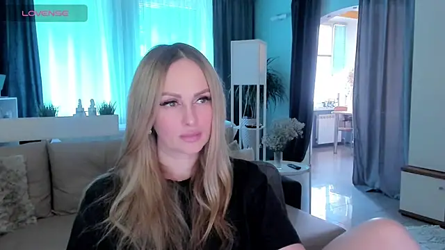 Snapshot of Libby_Nora chatting on 02-07-25, 09:26 Libby Nora online show from 02-07-25, 09:26