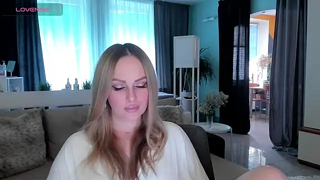 Snapshot of Libby_Nora chatting on 02-10-25, 09:58 Libby Nora online show from 02-10-25, 09:58