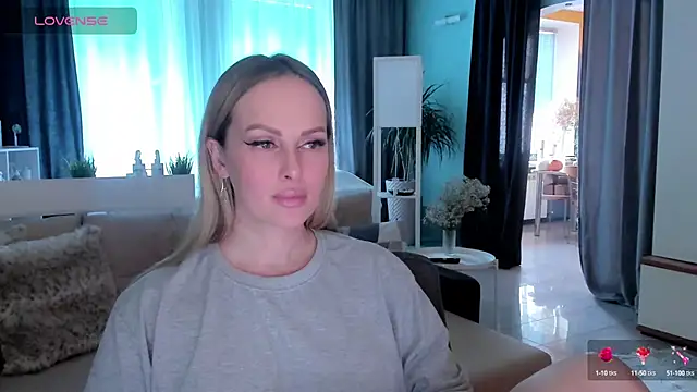 Snapshot of Libby_Nora chatting on 02-22-25, 08:50 Libby Nora online show from 02-22-25, 08:50