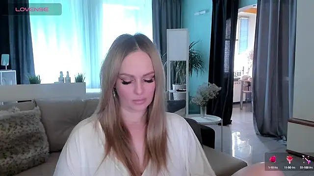 Snapshot of Libby_Nora chatting on 02-28-25, 09:47 Libby Nora online show from 02-28-25, 09:47