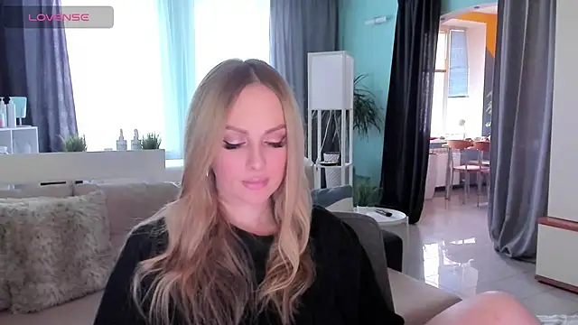 Snapshot of Libby_Nora chatting on 03-12-25, 09:02 Libby Nora online show from 03-12-25, 09:02