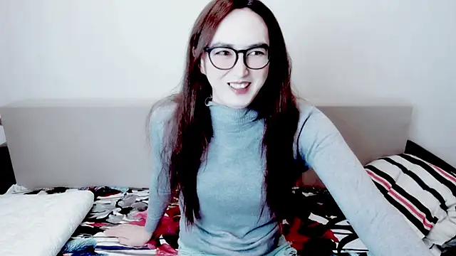 Snapshot of MinniMaksy chatting on 04-29-26, 10:30 MinniMaksy online show from 04-29-26, 10:30
