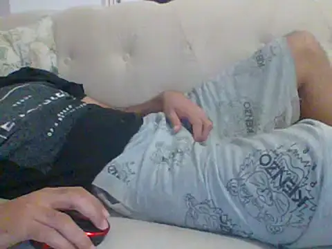 Snapshot of egyman2017 chatting on 01-05-25, 09:14 egyman2017 online show from 01-05-25, 09:14