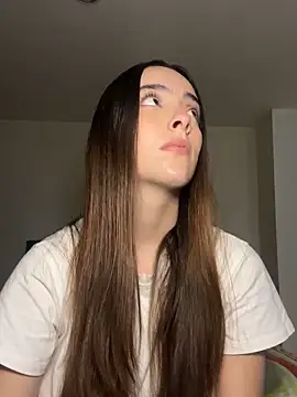 Snapshot of swrennn19 chatting on 01-03-25, 04:16 swrennn19 online show from 01-03-25, 04:16