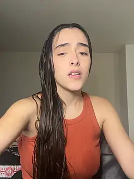 Snapshot of swrennn19 chatting on 01-09-25, 07:29 swrennn19 online show from 01-09-25, 07:29