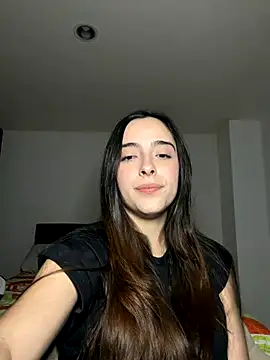 Snapshot of swrennn19 chatting on 10-18-25, 12:57 swrennn19 online show from 10-18-25, 12:57