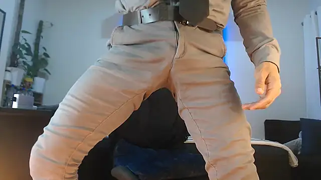 Andrew 4  online show from 03-11-26, 06:19