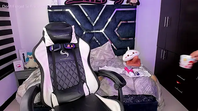 Student of Bdsm online show from 02-18-25, 07:09